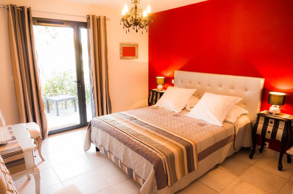 Le Clos de l'Olivade Saint-Just  Habitación foto